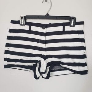 Gap Women's 0 Black & White Striped Shorts Chino Preppy Business Work Wear